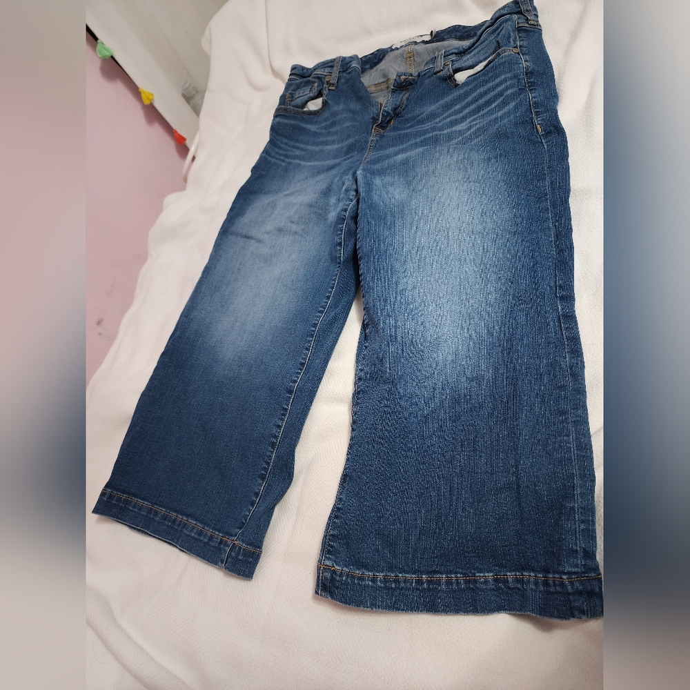Torrid Cropped wide leg jeans
